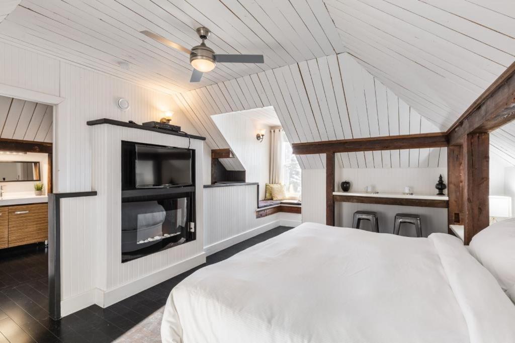 Auberge Nuits de St-Georges Bromont Extérieur photo