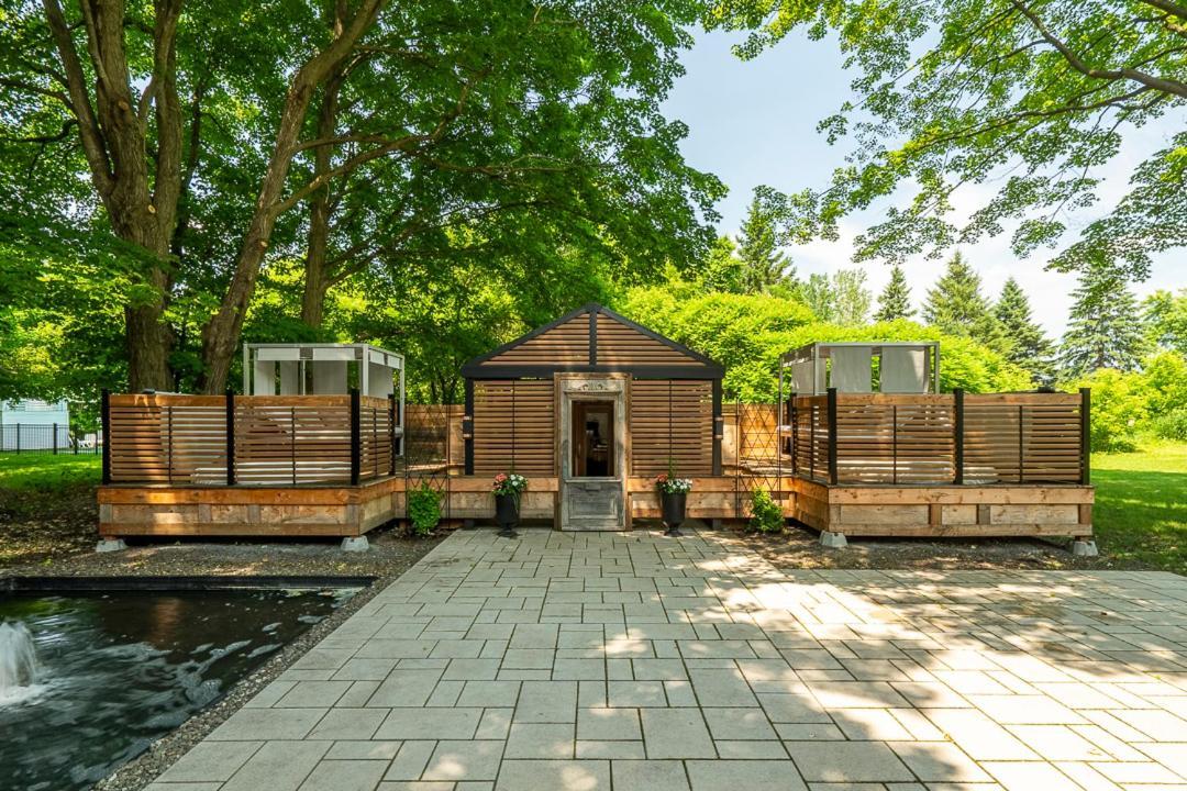 Auberge Nuits de St-Georges Bromont Extérieur photo