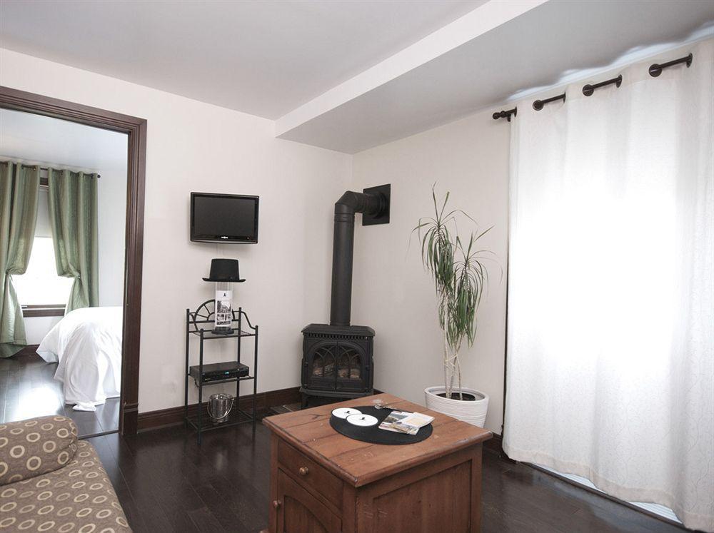 Auberge Nuits de St-Georges Bromont Extérieur photo