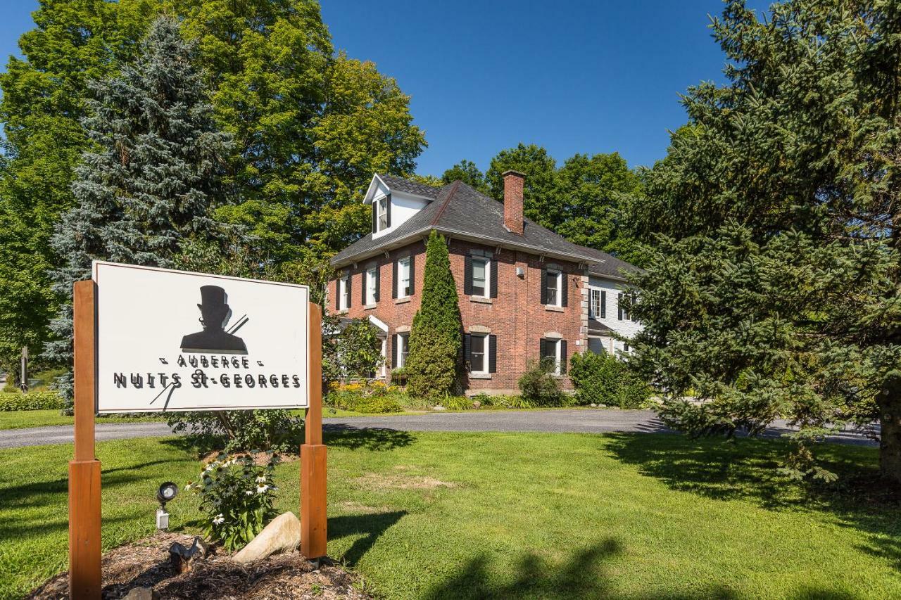Auberge Nuits de St-Georges Bromont Extérieur photo