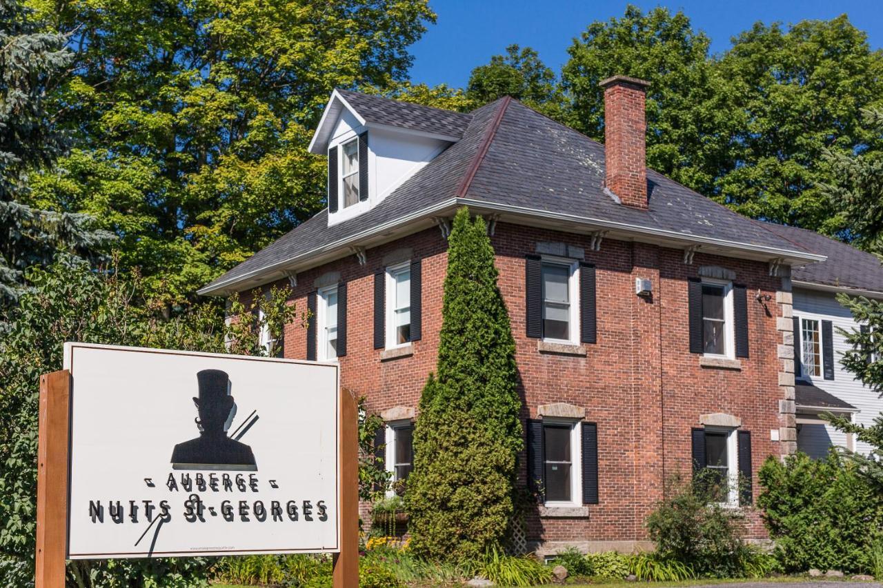 Auberge Nuits de St-Georges Bromont Extérieur photo